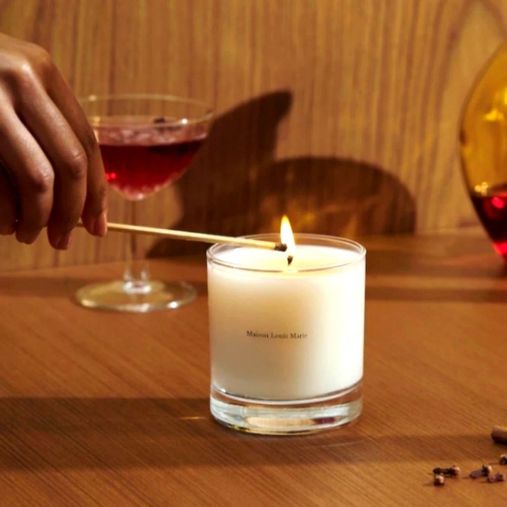 Maison Louis Marie Swiss Alps Le Refuge d'Ernest Candle